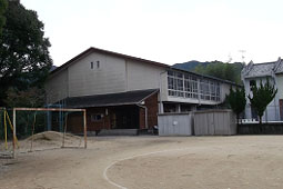 上ノ加江小学校体育館