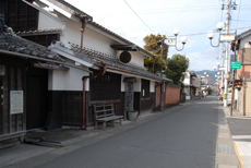 本町商店街通り（北向き）